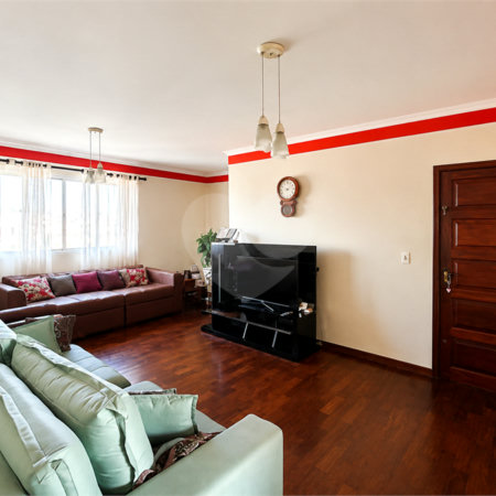 Apartamento à venda com 3 quartos, sendo 1 suíte,  em Vila Hortência, Sorocaba, SP