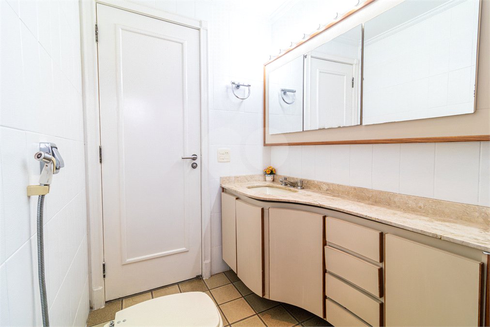 Duplex à venda com 4 quartos, sendo 3 suítes, em Campo Belo, São Paulo, SP