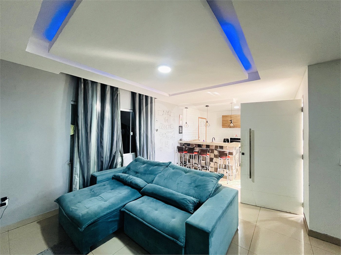 Casa à venda com 2 quartos, sendo 1 suíte, no condomínio Residencial Vivendas do Campo, Rio de Janeiro - RJ