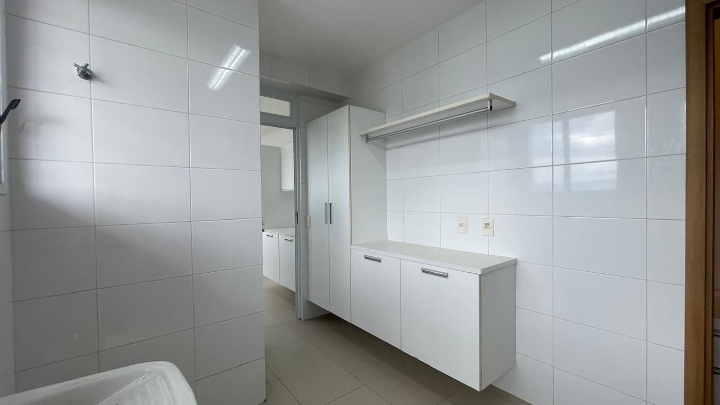 Apartamento com 4 dormitórios à venda, 274 m² por R$ 4.690.000,00 - Boqueirão - Santos/SP