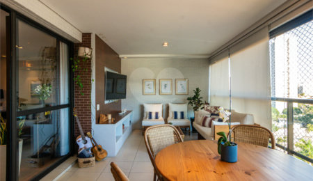Apartamento à venda com 3 suítes em Granja Julieta, São Paulo, SP