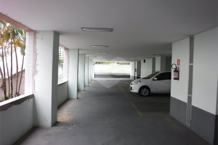 Apartamento à venda com 2 quartos, sendo 1 suíte, em Boqueirão, Santos, SP