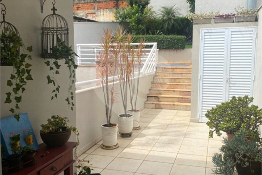 Sobrado à venda com 3 suítes em Santana, São Paulo, SP