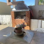 Casa à venda com 3 quartos, sendo 1 suíte, no condomínio Estância Marambaia, Vinhedo - SP
