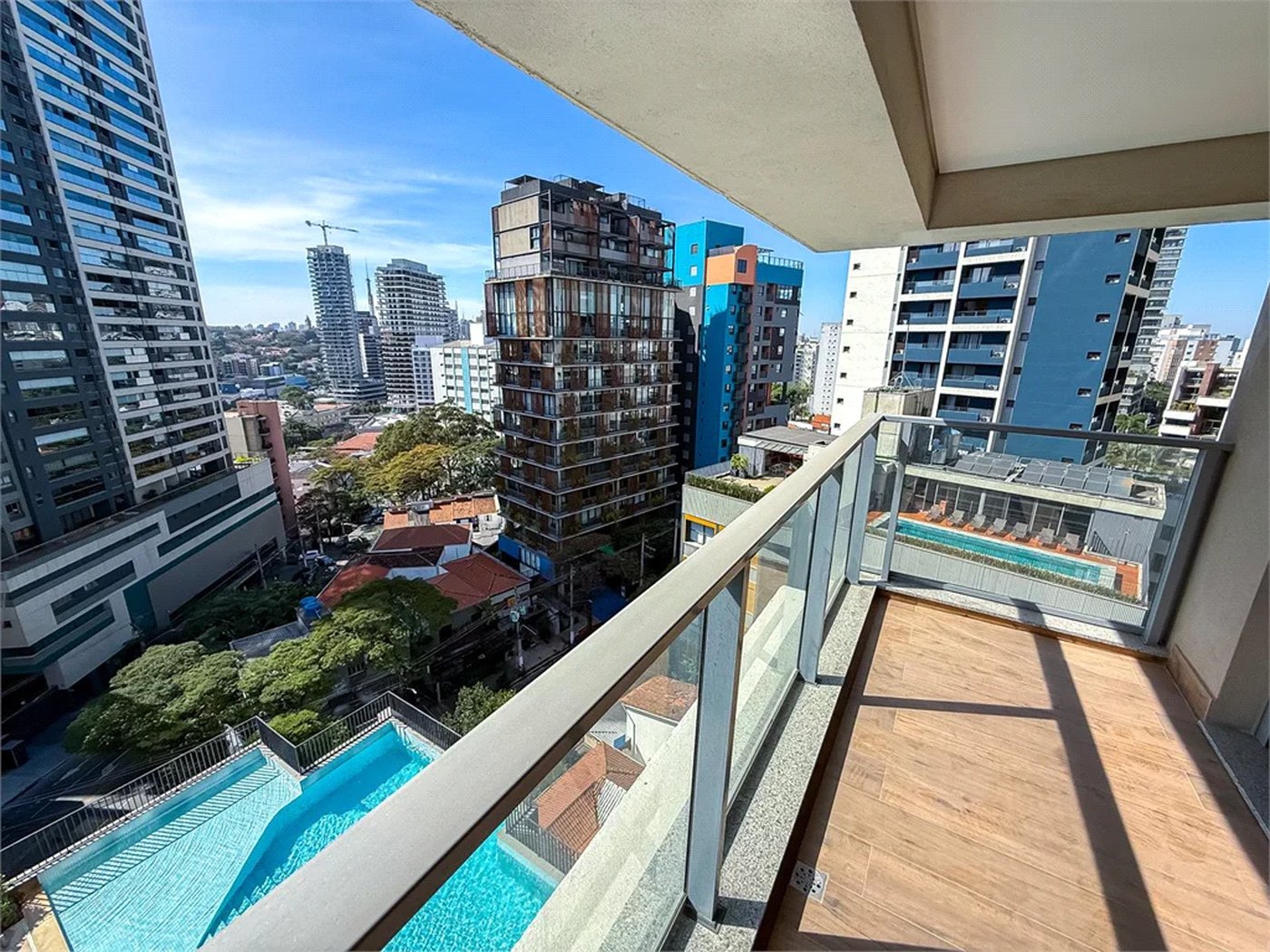 Apartamento à venda com 3 suítes em Sumarezinho, São Paulo, SP