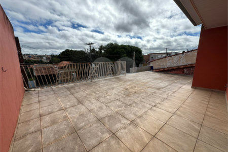 Casa à venda ou para alugar com 2 quartos, sendo 1 suíte, em Jardim Fogaça, Itapetininga, SP