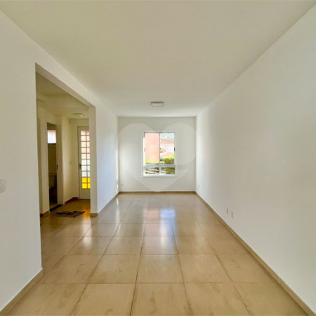 Casa à venda com 3 quartos no condomínio Residencial Villa Flora, Votorantim - SP