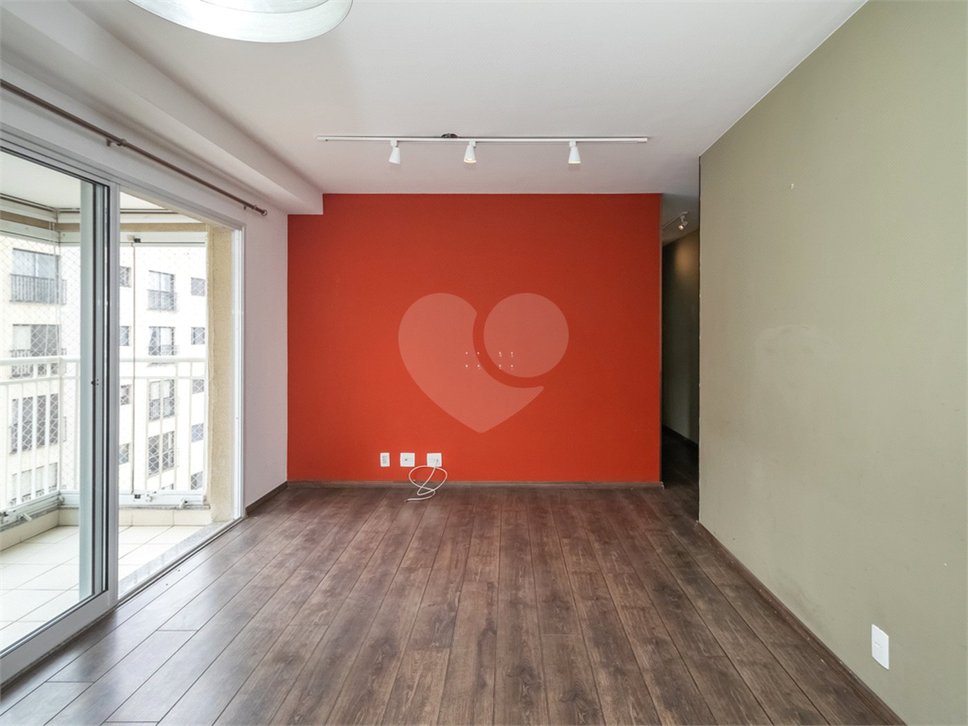 APARTAMENTO 3 QUARTOS 2 VAGAS À VENDA NA SAÚDE VENDER