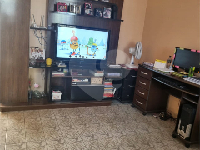 Casa à venda com 2 quartos, sendo 1 suíte,  em Vila Medeiros, São Paulo, SP