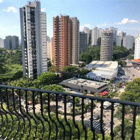Apartamento à venda com 4 quartos, sendo 2 suítes, em Vila Andrade, São Paulo, SP