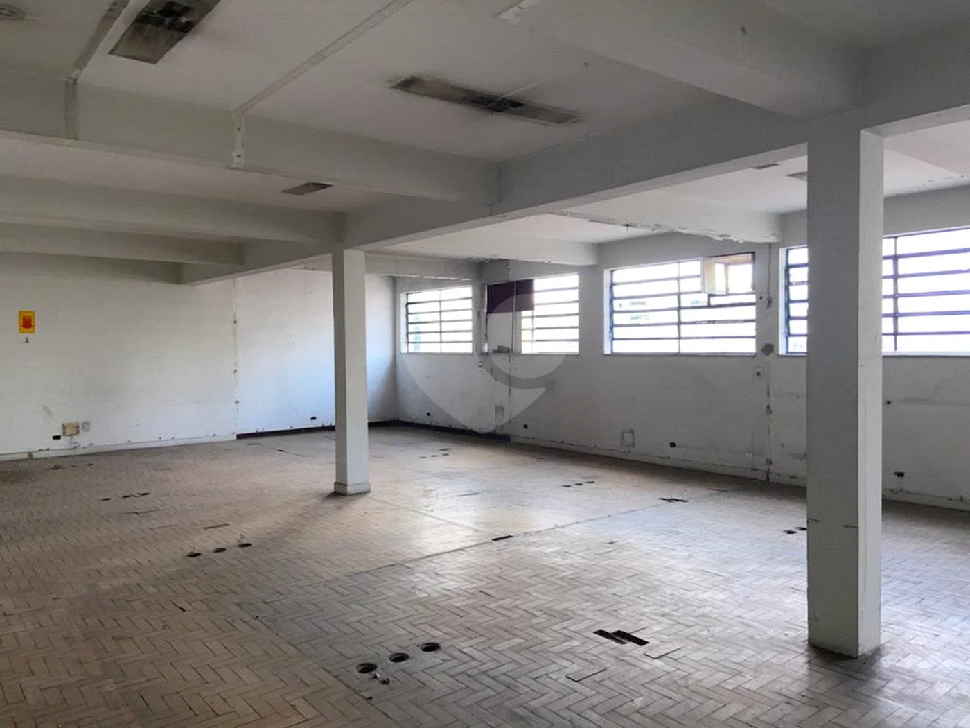 Sobrado à venda ou para alugar com 3 quartos em Vila Carrão, São Paulo, SP