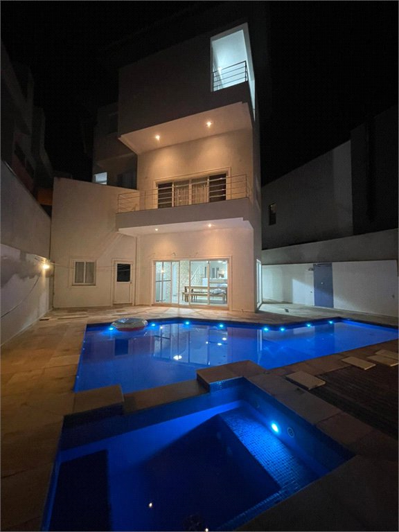 Casa à venda com 3 suítes no condomínio Aruã Ecopark Lagos, Mogi das Cruzes - SP