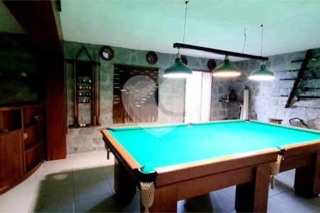 Casa à venda com 3 suítes no Centro, Santa Cruz Cabrália, BA