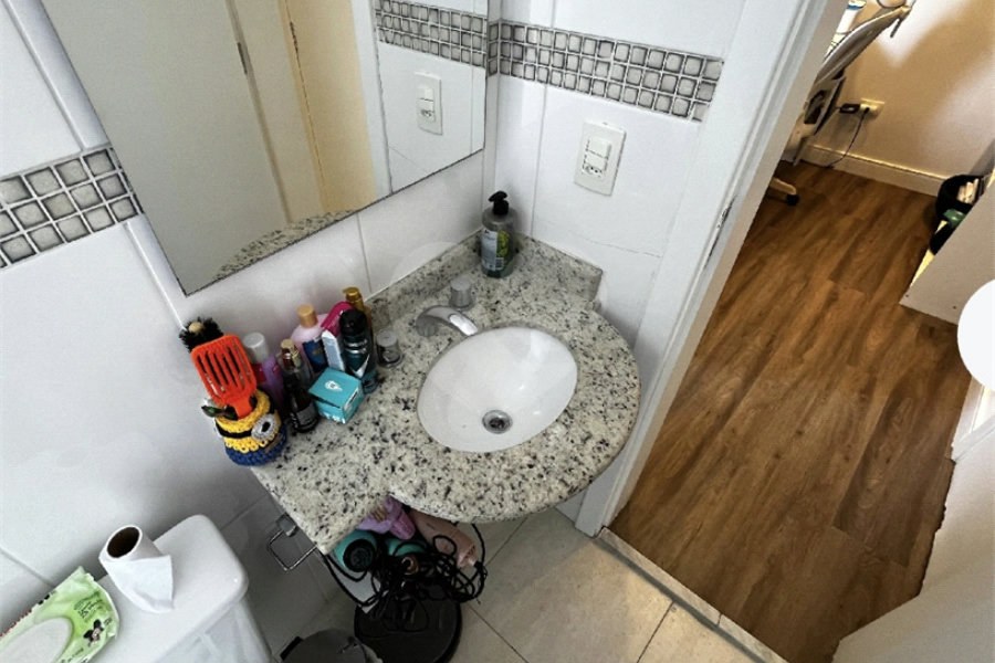 Casa à venda com 3 suítes no condomínio Barbará IV, São Paulo - SP