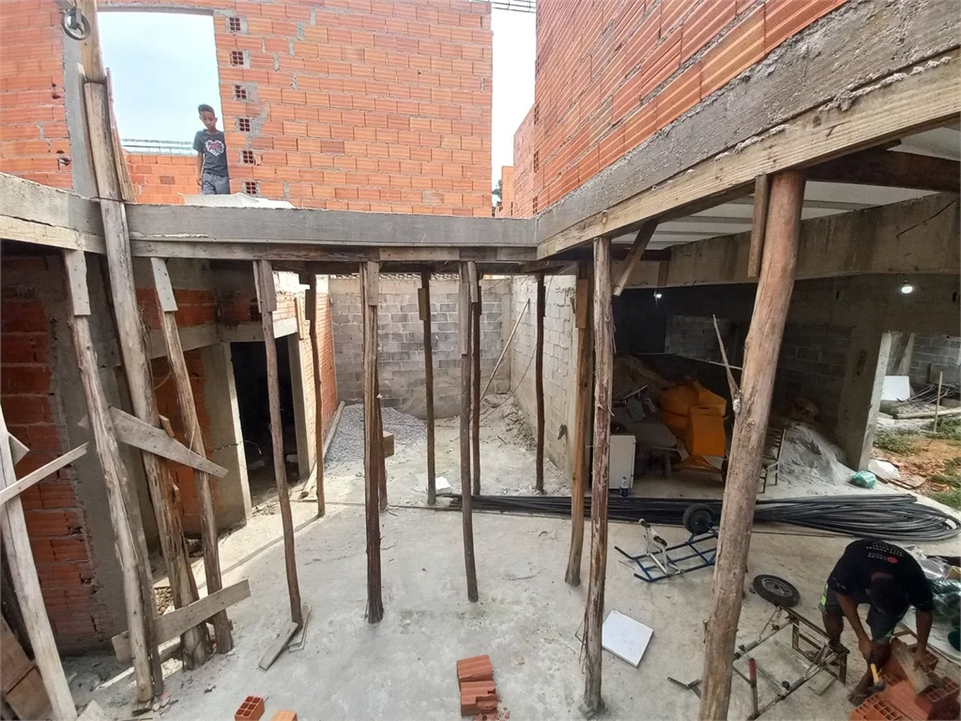 Sobrado à venda com 5 suítes em Jardim Morumbi, São Paulo, SP