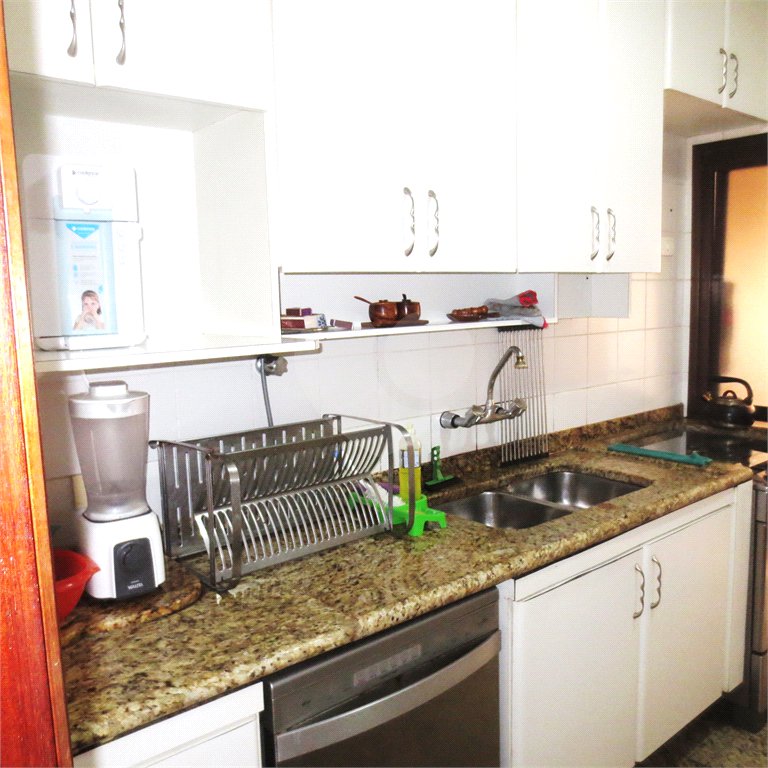 Apartamento à venda com 4 quartos, sendo 2 suítes, em Jardim Vila Mariana, São Paulo, SP