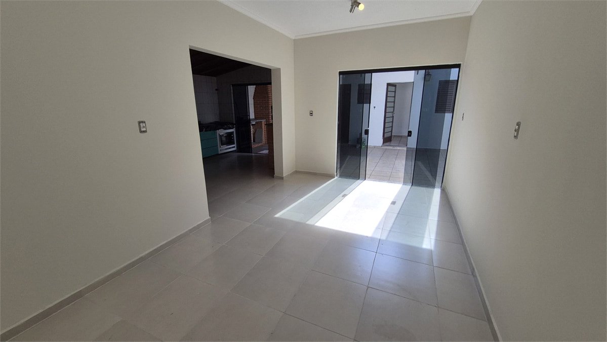 Casa em condomínio para alugar com 2 quartos, sendo 1 suíte,  em Jardim Ibiti do Paço, Sorocaba, SP