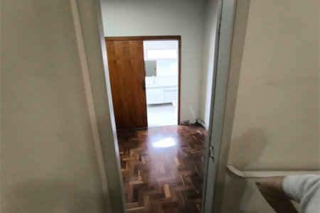 Sobrado à venda com 5 quartos, sendo 1 suíte, em Jardim Trussardi, São Paulo, SP