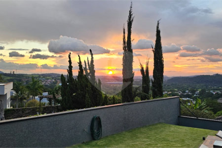 Casa à venda com 4 suítes no condomínio Porto Atibaia, Atibaia - SP