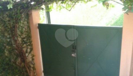 Sobrado à venda com 2 quartos em Tremembé, São Paulo, SP