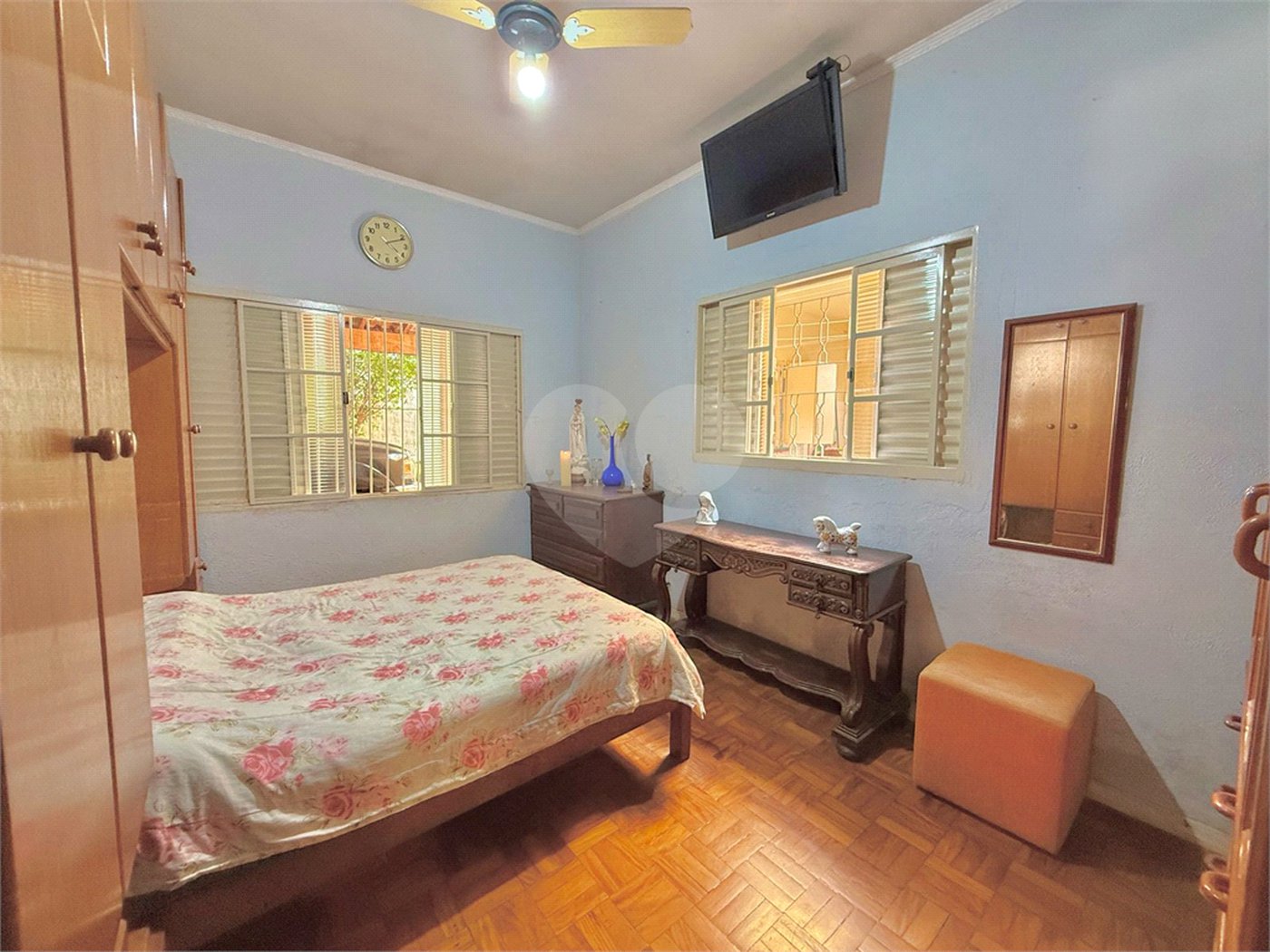 Chácara à venda com 5 quartos, sendo 2 suítes, em Ipanema do Meio, Sorocaba, SP