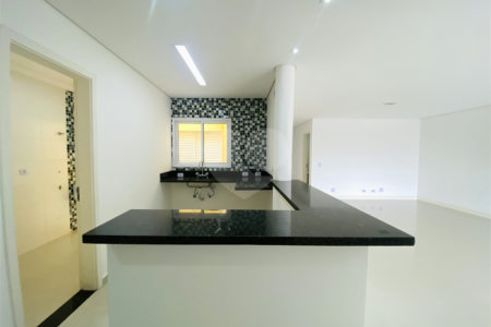 Apartamento para alugar com 3 quartos, sendo 1 suíte, em Baeta Neves, São Bernardo do Campo, SP