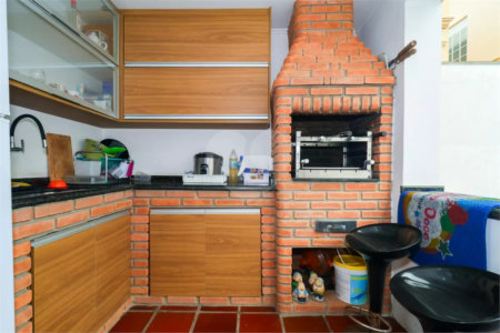 Casa à venda com 2 quartos, sendo 1 suíte, em Lar São Paulo, São Paulo, SP