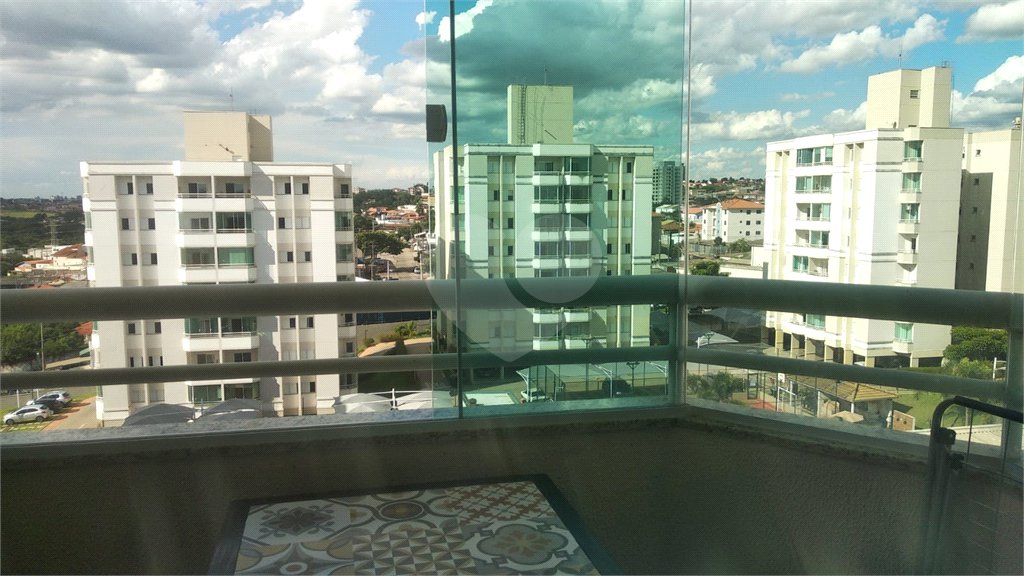 Apartamento à venda com 3 quartos, sendo 1 suíte, em Jardim Vera Cruz, Sorocaba, SP