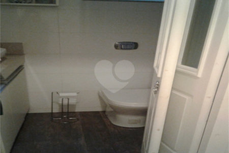 Casa de Vila à venda com 3 quartos, sendo 1 suíte, em Tijuca, Rio de Janeiro, RJ