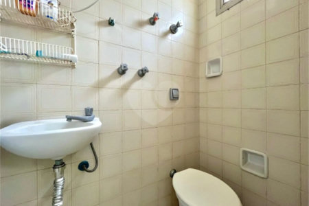 Apartamento à venda com 2 quartos em Moema, São Paulo, SP