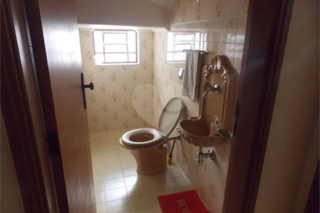 Casa à venda ou para alugar com 5 quartos, sendo 3 suítes,  no Centro, Atibaia, SP
