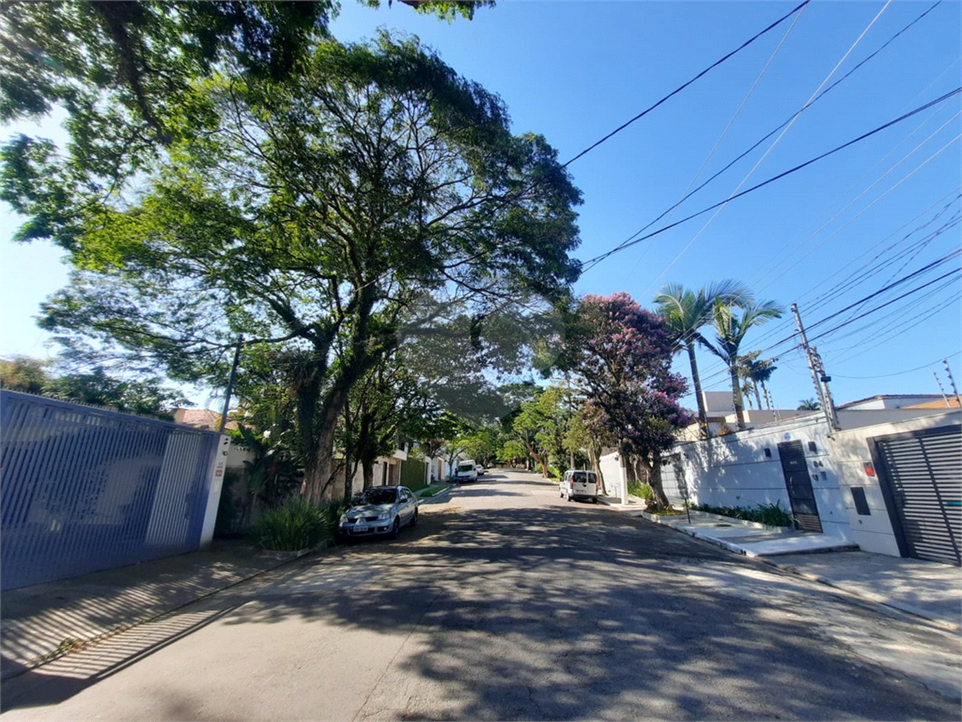 Sobrado à venda com 4 quartos, sendo 2 suítes, em Granja Julieta, São Paulo, SP