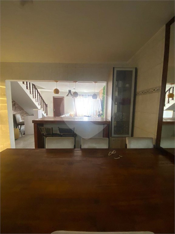 Sobrado à venda com 3 quartos, sendo 1 suíte, em Vila Nova Cachoeirinha, São Paulo, SP