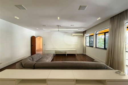 Apartamento à venda com 5 quartos, sendo 3 suítes, em Tijuca, Rio de Janeiro, RJ