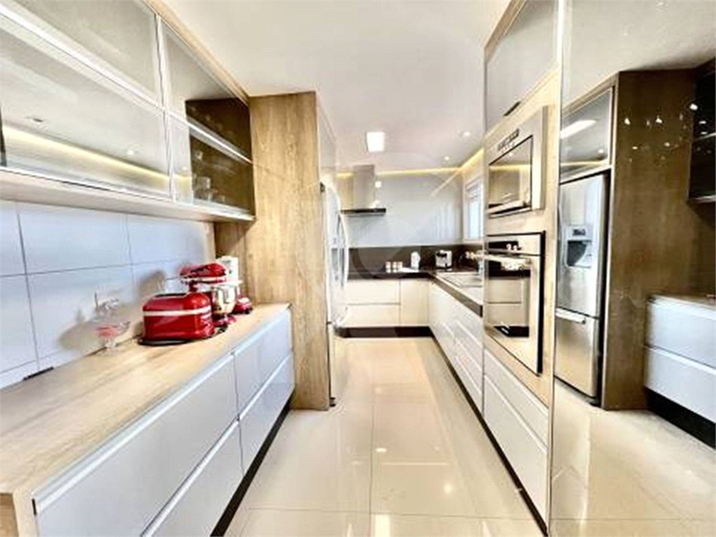 Apartamento à venda com 4 suítes em Santa Terezinha, São Paulo, SP