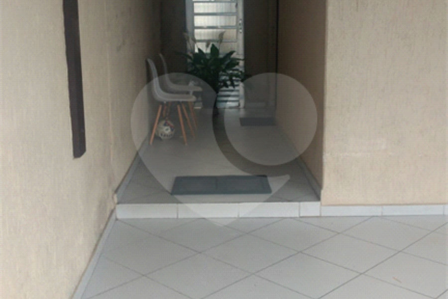 Sobrado à venda com 2 quartos em Tremembé, São Paulo, SP