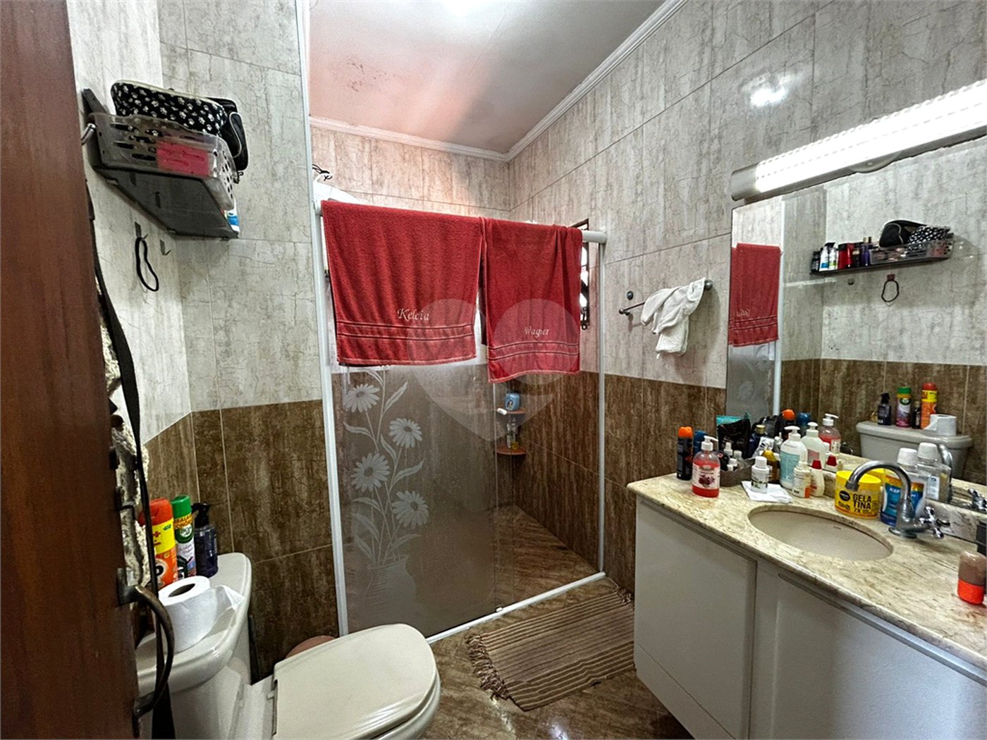 Casa à venda com 4 quartos, sendo 2 suítes, em Vila Buenos Aires, São Paulo, SP