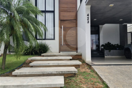Casa à venda com 3 suítes no condomínio Mirante dos Ipês, Salto - SP