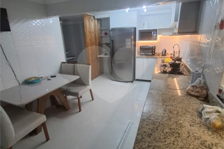 Casa à venda ou para alugar com 2 quartos, sendo 1 suíte, no condomínio Sem Nome Estrada Guandu do Sapê 1444, Rio de Janeiro - RJ