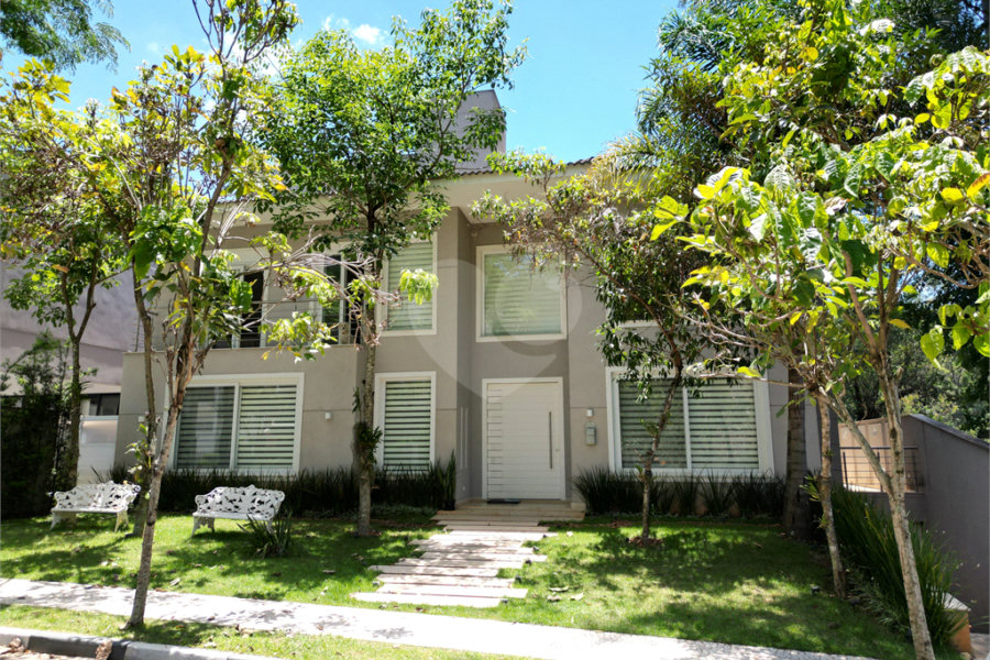 Casa à venda com 4 quartos, sendo 3 suítes, no condomínio Reserva Nova Cantareira, São Paulo - SP