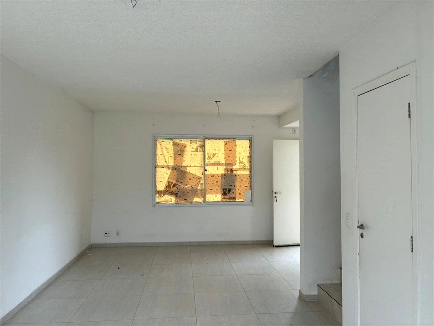 Casa à venda com 3 quartos no condomínio Bosques da Vila - Casa 3° Fase, Cotia - SP