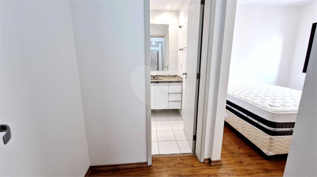 Apartamento à venda com 4 quartos, sendo 2 suítes, em Brooklin, São Paulo, SP