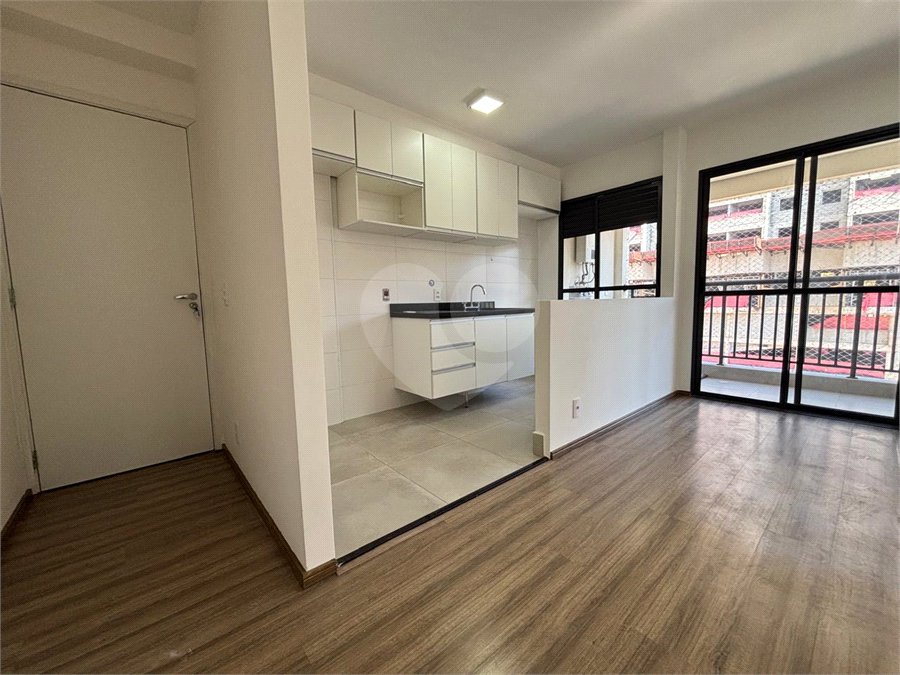 Apartamento para alugar com 2 quartos, sendo 1 suíte, em Parada Inglesa, São Paulo, SP