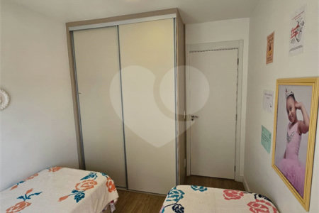 Apartamento à venda ou para alugar com 3 quartos, sendo 1 suíte, em Jardim Vazani, São Paulo, SP