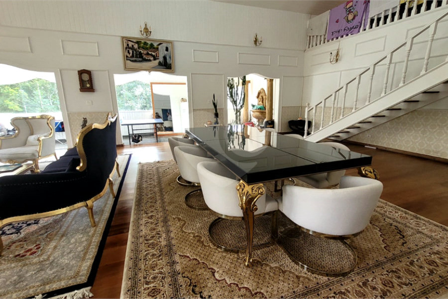 Casa à venda com 4 suítes no condomínio Parque Imperial da Cantareira, Mairiporã - SP