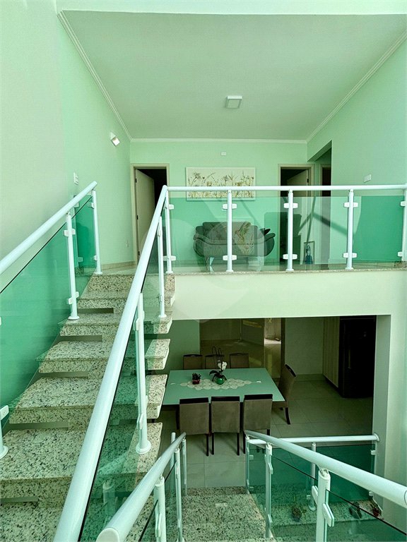 Casa à venda ou para alugar com 6 quartos, sendo 1 suíte, em Residencial/Comercial, Guarulhos, SP