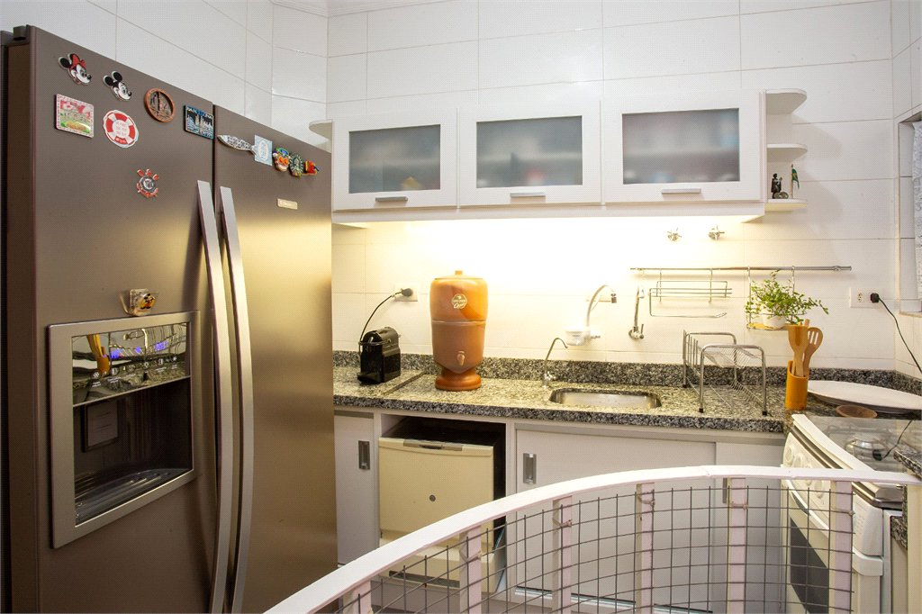 Casa à venda com 3 quartos, sendo 1 suíte, em Mirandópolis, São Paulo, SP