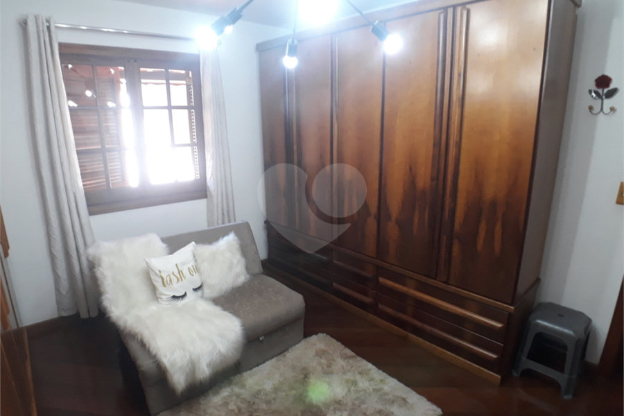 Casa Térrea à venda com 6 quartos, sendo 2 suítes, em Limão, São Paulo, SP