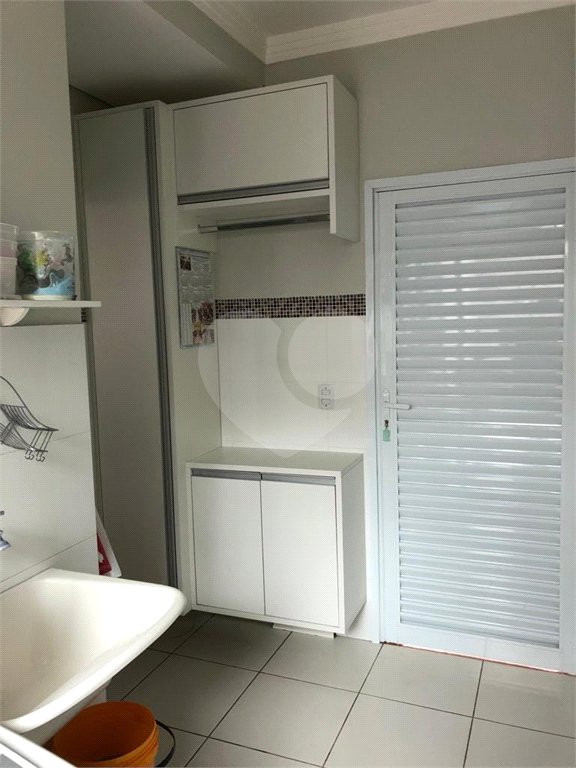 Casa à venda com 3 quartos, sendo 1 suíte, no condomínio Golden Park, Sorocaba - SP