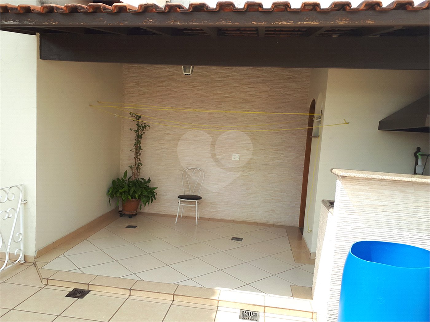 Sobrado à venda com 4 quartos, sendo 1 suíte, em Água Fria, São Paulo, SP